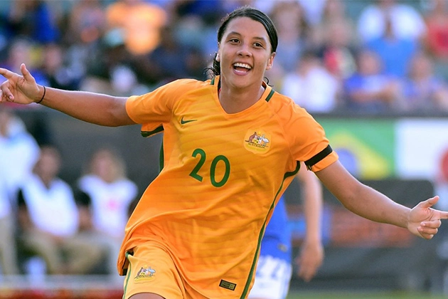 Sam Kerr of Australia and Chelsea is now believed to be the highest-paid player in the women's game.