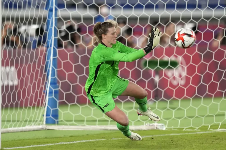 The Future of USWNT Goalkeepers: A Detailed Look at the Contenders